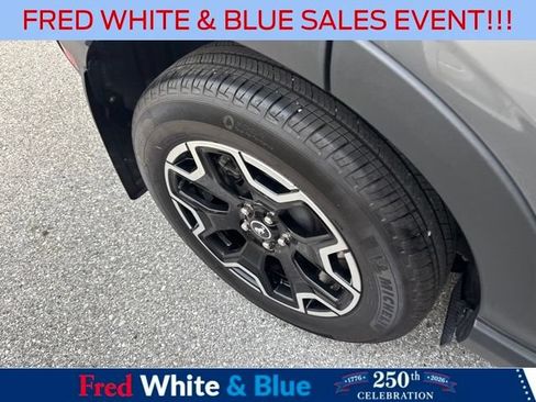 Used 2025 Ford Bronco Sport Outer Banks w/ Outer Banks Tech Package+ AWD/4WD image 3