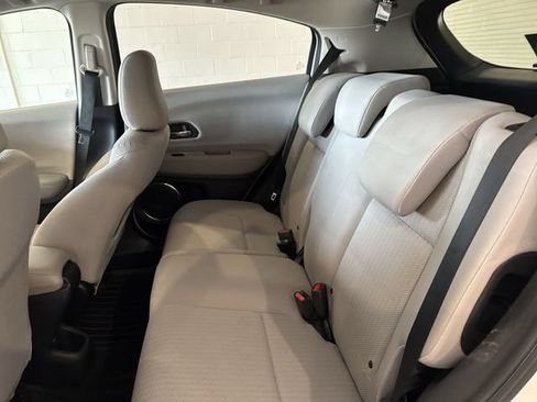 Used 2016 Honda HR-V EX image 13