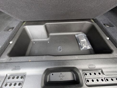 Used 2022 Jeep Wrangler Unlimited Sport image 38