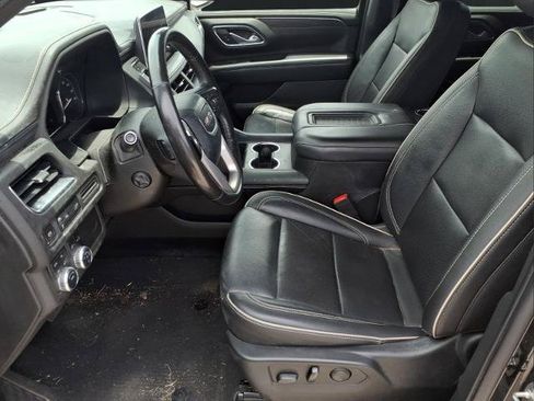 Used 2021 GMC Yukon XL SLT w/ SLT Premium Package AWD/4WD image 16