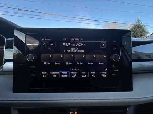 New 2026 Volkswagen Taos SEL image 16