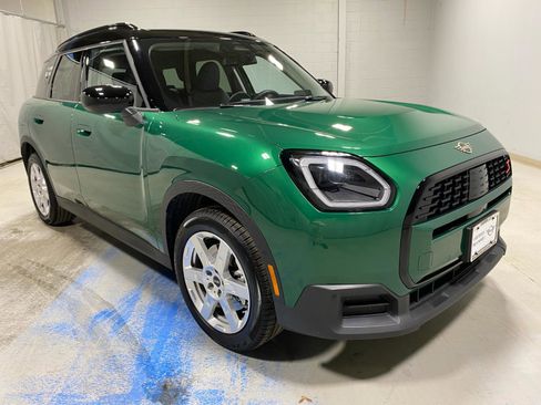 Certified 2025 MINI Cooper Countryman S image 4