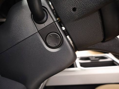 Certified 2022 Ford F350 Lariat w/ Lariat Ultimate Package image 27