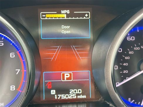 Used 2018 Subaru Outback 2.5i Premium image 13