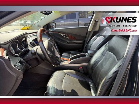 Used 2011 Buick LaCrosse CXL w/ Luxury Package FWD image 17