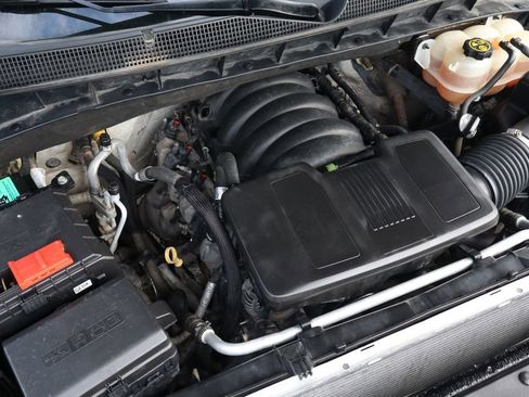 Used 2019 Chevrolet Silverado 1500 LT Trail Boss image 13