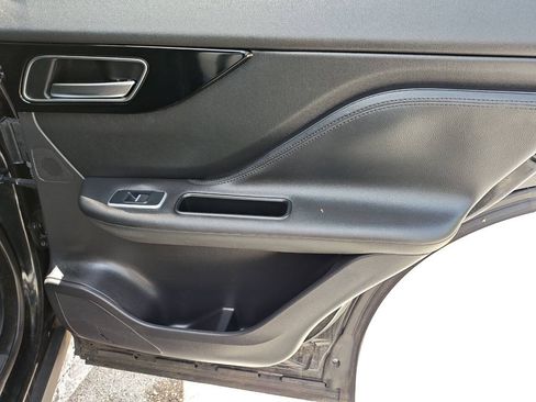 Used 2019 Jaguar F-PACE AWD/4WD image 42