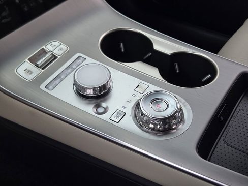 New 2026 Genesis GV70 2.5T Select AWD/4WD image 14