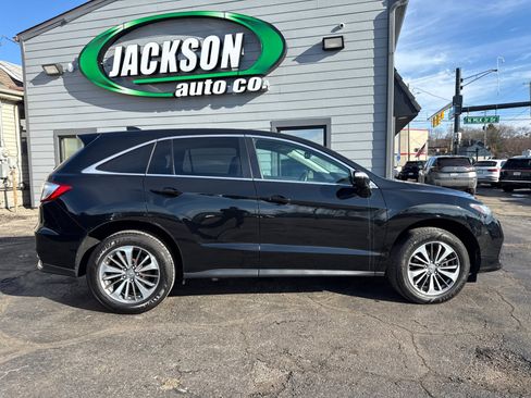 Used 2018 Acura RDX AWD w/ Advance Package image 28