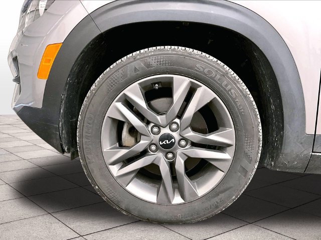 Used 2022 Kia Seltos LX AWD/4WD image 8