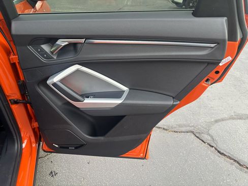 Used 2023 Audi Q3 2.0T Premium Plus w/ Premium Plus Package image 19