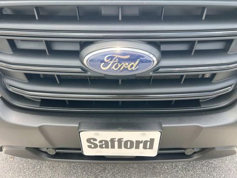 Used 2020 Ford Transit 250 Medium Roof RWD image 5