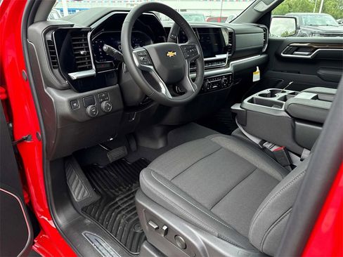New 2026 Chevrolet Silverado 1500 LT image 9