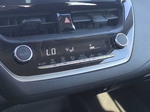 Used 2024 Toyota Corolla LE image 16