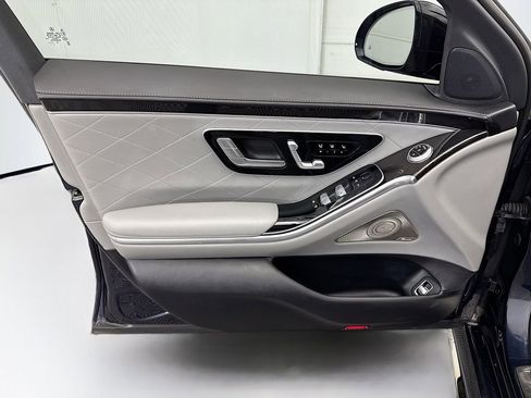 Used 2023 Mercedes-Benz S 500 4MATIC image 23