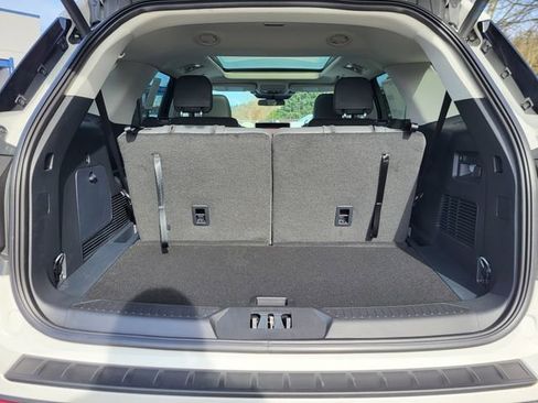 New 2026 Ford Explorer Active w/ Active Comfort Package image 6