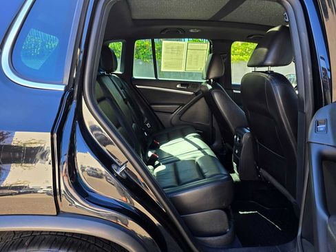 Used 2014 Volkswagen Tiguan R-Line AWD/4WD image 12