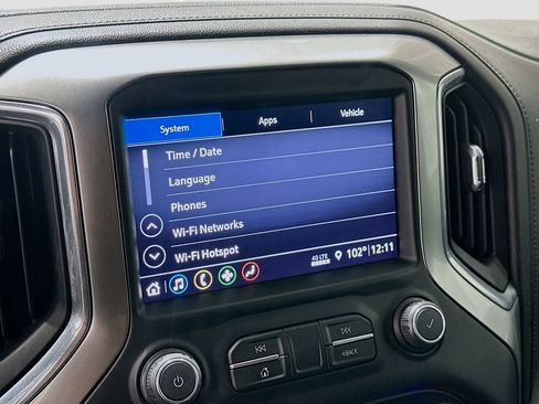Used 2019 Chevrolet Silverado 1500 LT Trail Boss AWD/4WD image 14