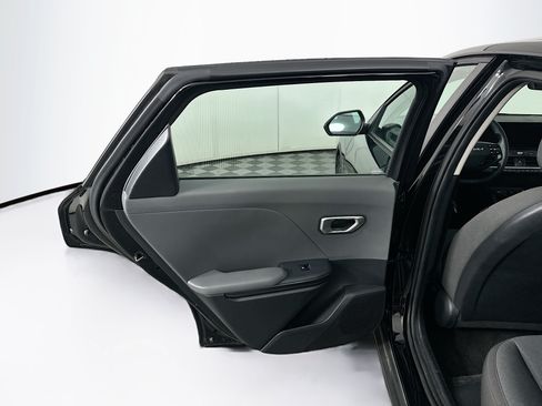 Used 2025 Kia K4 FWD image 24