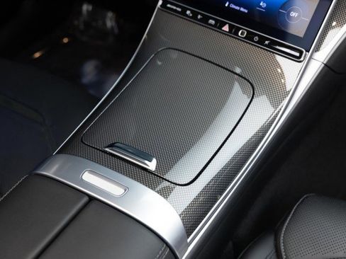 Used 2024 Mercedes-Benz C 63 AMG S w/ Driver Assistance Package image 24