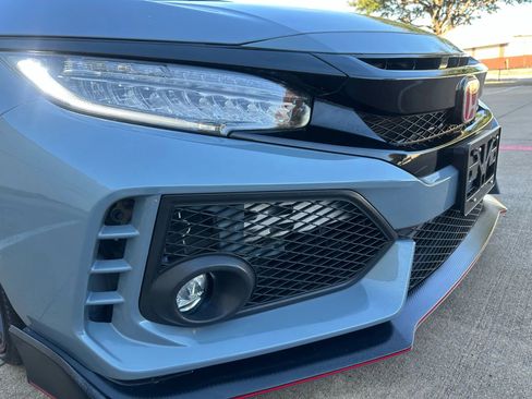 Used 2019 Honda Civic Type R image 6