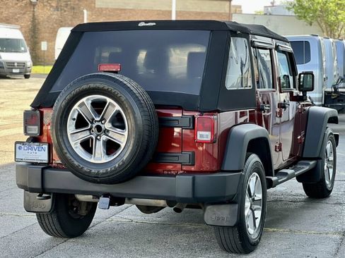 Used 2010 Jeep Wrangler Unlimited Sport AWD/4WD image 5