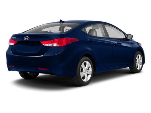 Used 2013 Hyundai Elantra GLS w/ Preferred Pkg image 2
