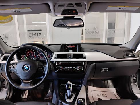 Used 2017 BMW 320i Sedan image 31
