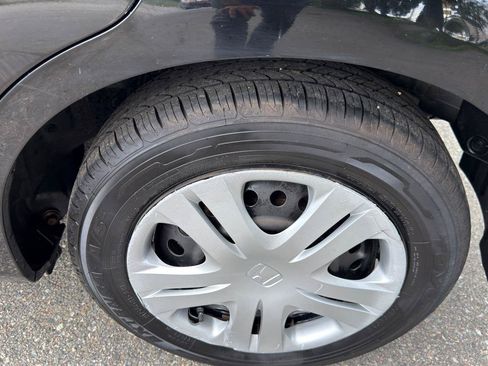 Used 2011 Honda Fit image 44
