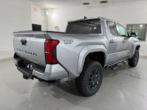New 2025 Toyota Tacoma TRD Sport image 4