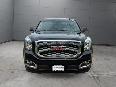 Used 2018 GMC Yukon XL Denali AWD/4WD image 8