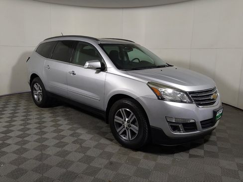 Used 2015 Chevrolet Traverse LT AWD/4WD image 13