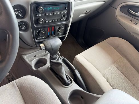 Used 2006 Chevrolet TrailBlazer LS w/ LS Preferred Equipment Group AWD/4WD image 15