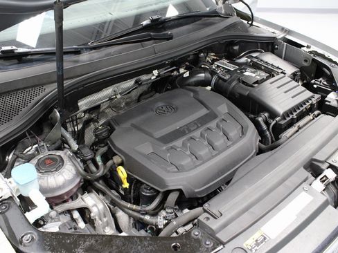 Used 2022 Volkswagen Tiguan S image 15