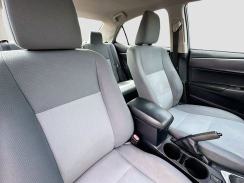 Used 2014 Toyota Corolla L FWD image 24
