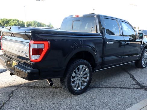 Used 2022 Ford F150 Limited image 4