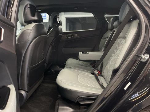 Used 2023 Kia Sportage X-Pro Prestige image 32