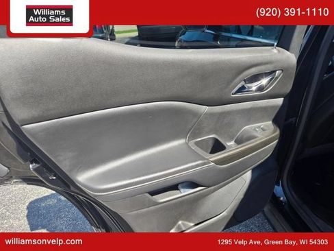 Used 2020 GMC Acadia SLT w/ LPO, Floor Liner Package AWD/4WD image 13