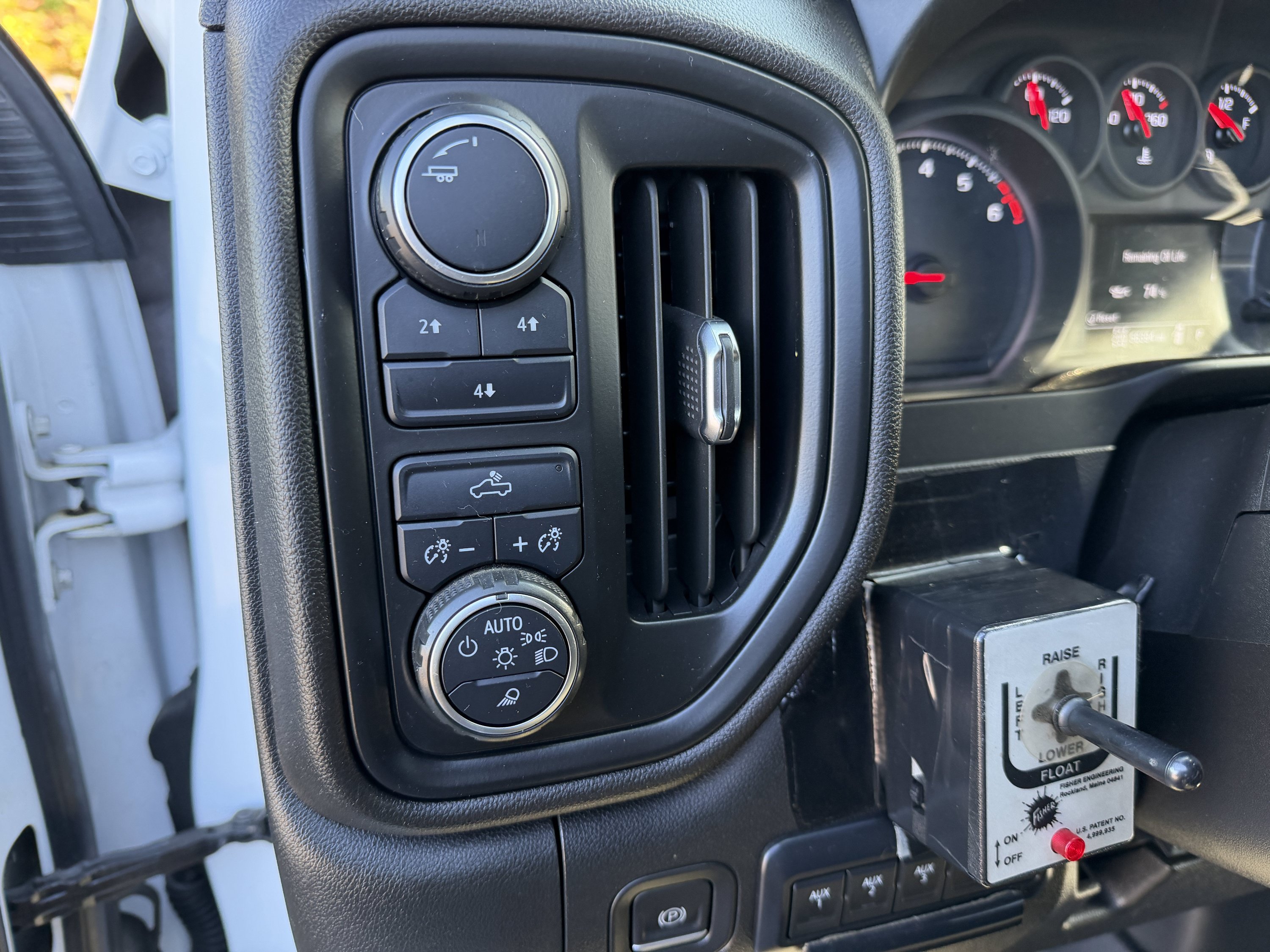 Used 2022 Chevrolet Silverado 3500 W/T w/ WT Convenience Package AWD/4WD image 15