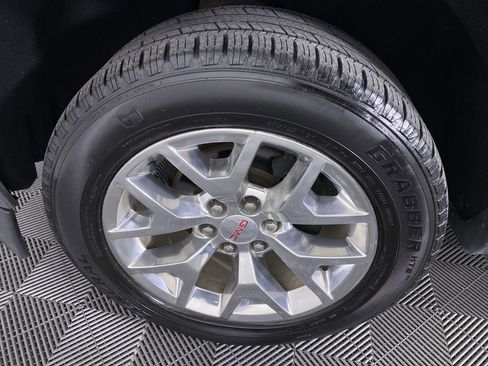 Used 2016 GMC Sierra 1500 SLT w/ SLT Premium Package image 16