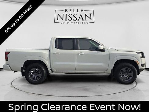 New 2026 Nissan Frontier SV w/ SV Convenience Package image 2