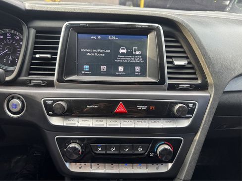 Used 2018 Hyundai Sonata SEL image 11