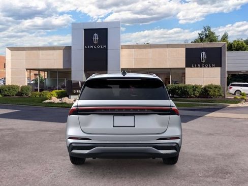 New 2024 Lincoln Nautilus Reserve w/ Jet Appearance Package (87T) AWD/4WD image 6