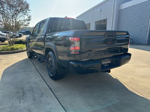 New 2026 Nissan Frontier Pro-X image 6