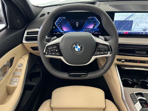 Used 2025 BMW 330i xDrive Sedan AWD/4WD image 15