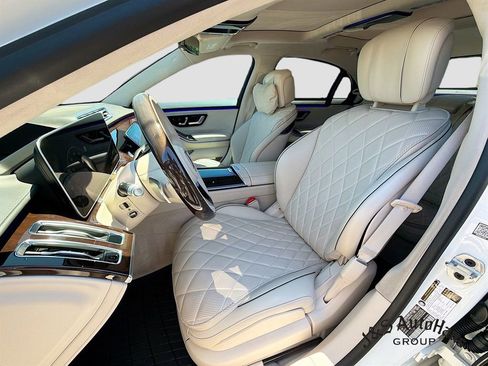 Used 2022 Mercedes-Benz S 580 4MATIC Sedan image 11