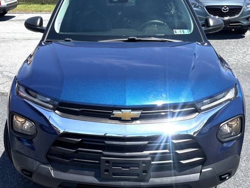 Used 2021 Chevrolet TrailBlazer LS AWD/4WD image 2