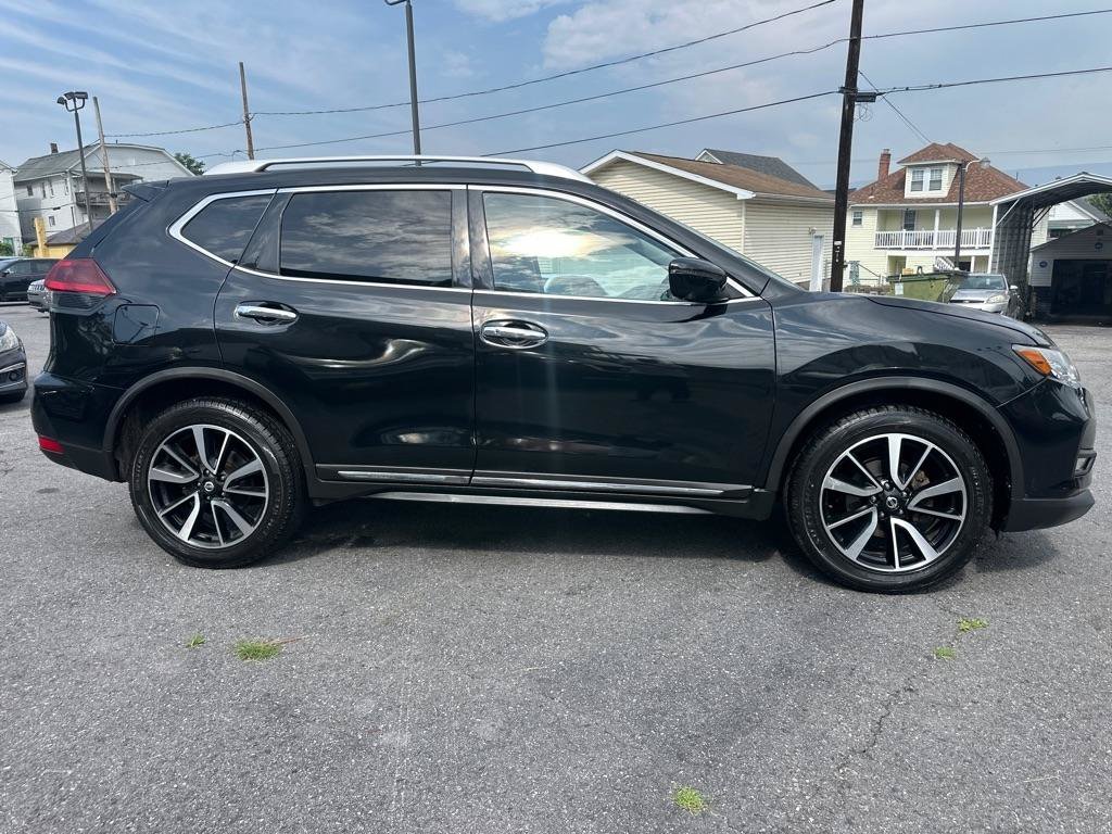 Used 2018 Nissan Rogue SL w/ Premium Package AWD/4WD image 5