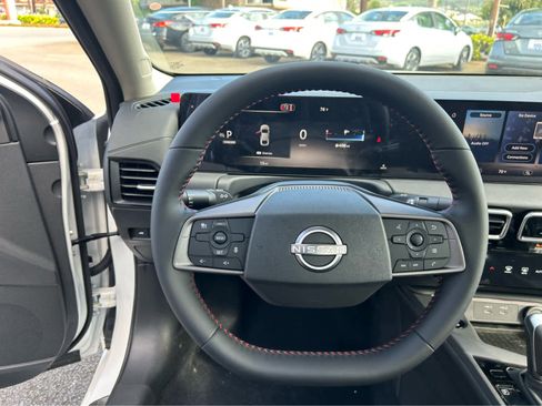 New 2026 Nissan Sentra SR image 6