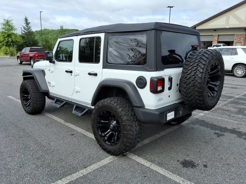 Used 2018 Jeep Wrangler Unlimited Sport AWD/4WD image 7